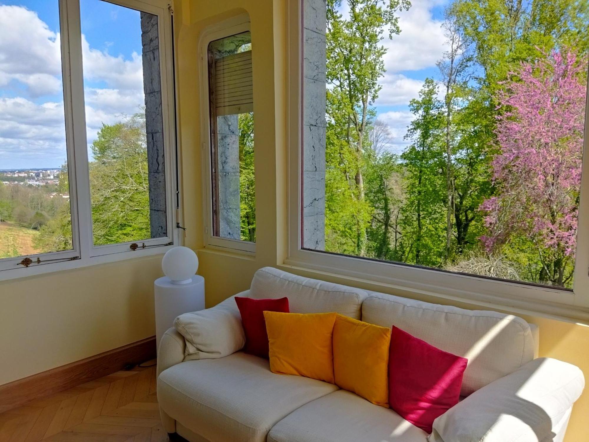 Domaine De La Tisnere Bed and Breakfast Gelos Exteriör bild